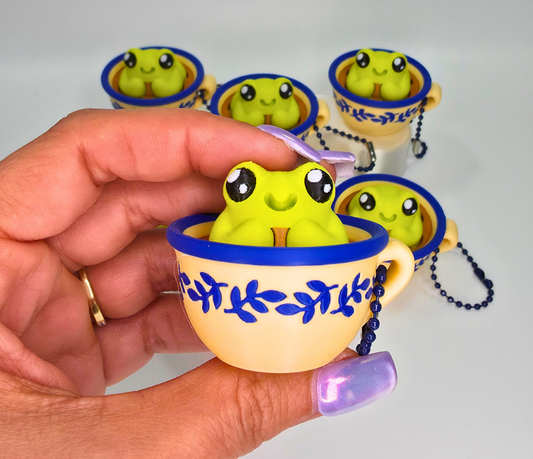 Tea cup frog Clicker